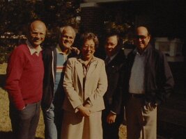 101-0137_img
