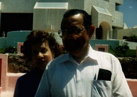 wiley&lucille color300